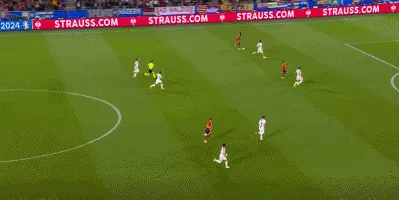 1719792749821068.gif 5.gif