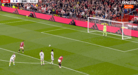 1726622045836327.gif 3.gif