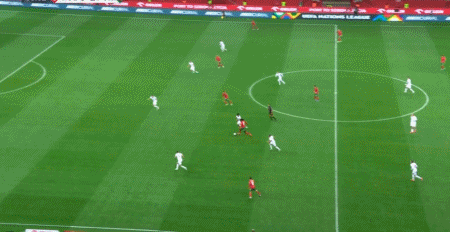 1728779851222927.gif 3.gif