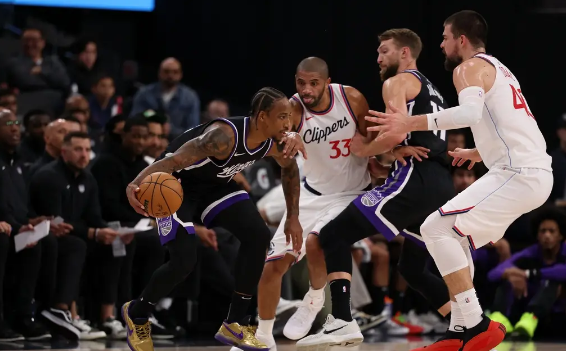 哈登缺阵小萨空砍24+9+5 快船113-91大胜国王 哈登缺阵小萨空砍24+9+5 快船113-91大胜国王