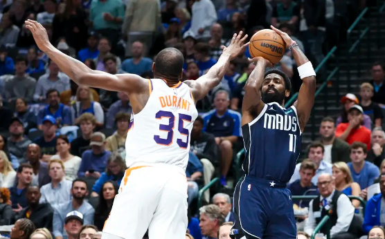 努尔基奇罚球绝杀 杜兰特26+5 东欧59分 太阳擒独行侠迎7连胜 努尔基奇罚球绝杀 杜兰特26+5 东欧59分 太阳擒独行侠迎7连胜