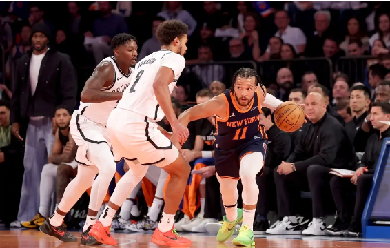 布伦森37+7 托马斯43分 尼克斯拒逆转险胜篮网 布伦森37+7 托马斯43分 尼克斯拒逆转险胜篮网