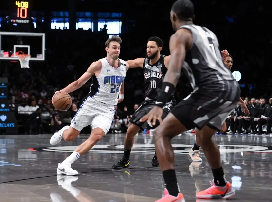 小瓦20+9+8 C-约翰逊26分 崔永熙出战18秒 魔术力克篮网 小瓦20+9+8 C-约翰逊26分 崔永熙出战18秒 魔术力克篮网