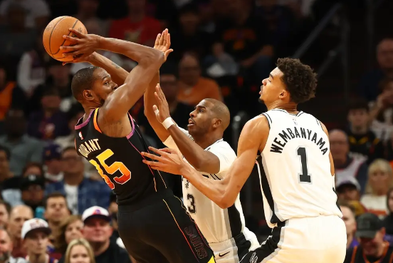 布克29+9+5 杜兰特伤退 瓦塞尔25分 太阳轻取马刺仍出局 布克29+9+5 杜兰特伤退 瓦塞尔25分 太阳轻取马刺仍出局