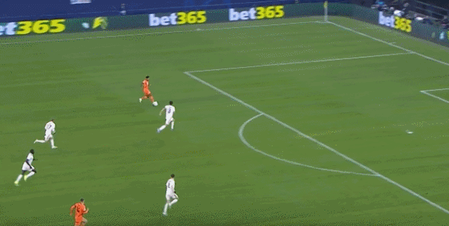 1733880870810081.gif 2.gif