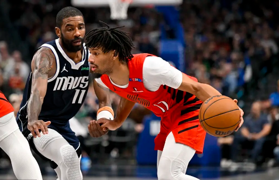 东契奇27+7+7 欧文20分 艾顿16+9 独行侠大胜开拓者 东契奇27+7+7 欧文20分 艾顿16+9 独行侠大胜开拓者