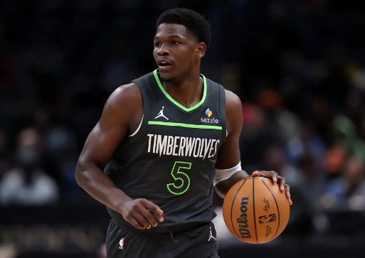 爱德华兹41+6+7&末节20分 兰德尔20+10 森林狼击败奇才 爱德华兹41+6+7&末节20分 兰德尔20+10 森林狼击败奇才