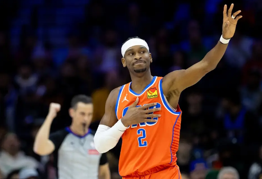 亚历山大32+9 爱德华兹生涯新高25分 雷霆轻取残阵76人! 亚历山大32+9 爱德华兹生涯新高25分 雷霆轻取残阵76人!