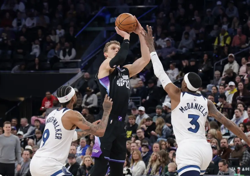 爱德华兹36+6+11 戈贝尔16+9+5+4帽 森林狼大胜爵士迎5连胜 爱德华兹36+6+11 戈贝尔16+9+5+4帽 森林狼大胜爵士迎5连胜