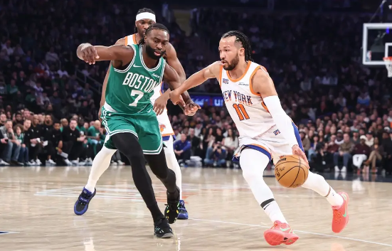 塔图姆40+6布伦森36+5 普理查德25分绿军131-104胜尼克斯 塔图姆40+6布伦森36+5 普理查德25分绿军131-104胜尼克斯