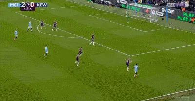 1739639943359181.gif 4.gif