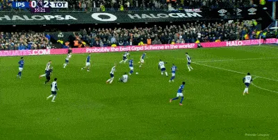 1740244798658544.gif 4.gif