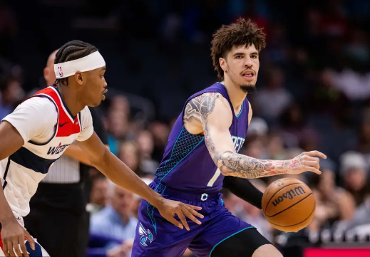 米德尔顿17+5+6 马威24+12 奇才8人上双横扫黄蜂 米德尔顿17+5+6 马威24+12 奇才8人上双横扫黄蜂