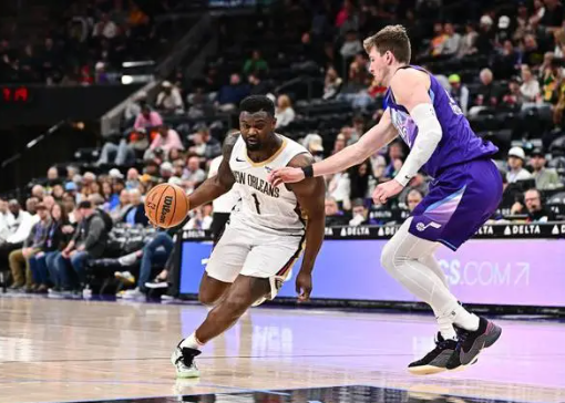 CJ3记三分带队15-0收割比赛!鹈鹕4人20+逆转取胜 CJ3记三分带队15-0收割比赛!鹈鹕4人20+逆转取胜