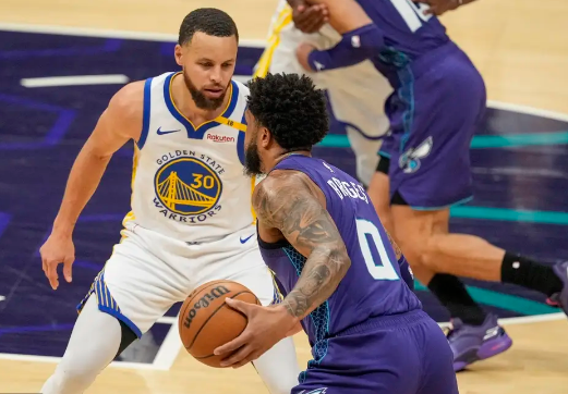 库里21+10 鲍尔25+9+7 小桥35+9 勇士赢球升第六&送黄蜂7连败 库里21+10 鲍尔25+9+7 小桥35+9 勇士赢球升第六&送黄蜂7连败