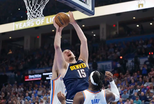 约基奇35+18+8 穆雷34分 SGA25+7 掘金末节三分雨复仇雷霆! 约基奇35+18+8 穆雷34分 SGA25+7 掘金末节三分雨复仇雷霆!