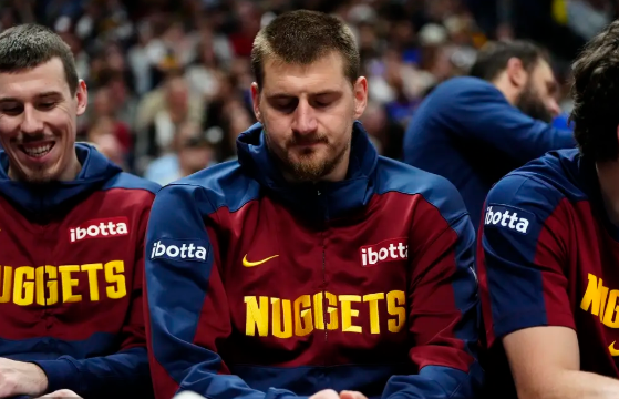 特纳24分 约基奇41+15+13 步行者4连胜&送掘金4连败