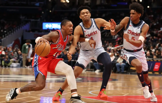 道丁生涯新高30分 末节合罚35球 76人轻取奇才止12连败 道丁生涯新高30分 末节合罚35球 76人轻取奇才止12连败