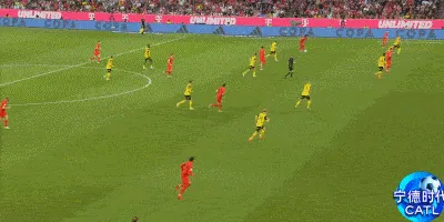 1744482705804733.gif 4.gif