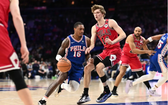 许尔特16分钟18分 朗尼-沃克31+6 公牛轻取76人拿3连胜 许尔特16分钟18分 朗尼-沃克31+6 公牛轻取76人拿3连胜