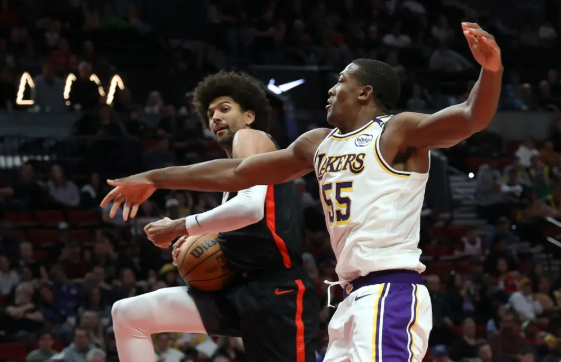 班顿23+5+7 克内克特27+8 布朗尼4+3+6+4断 开拓者大胜湖人 班顿23+5+7 克内克特27+8 布朗尼4+3+6+4断 开拓者大胜湖人